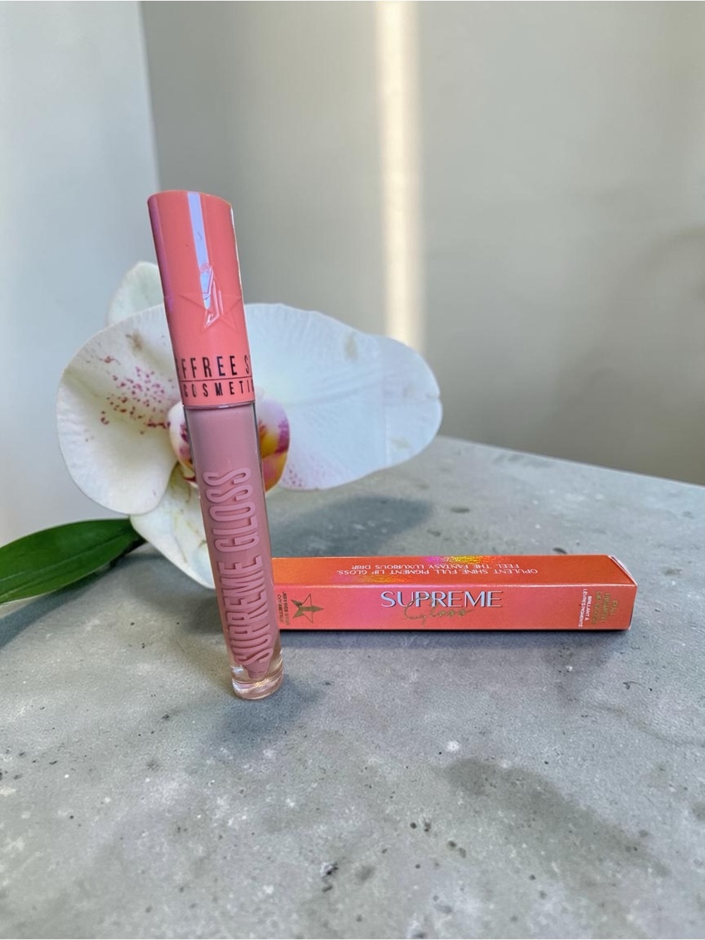 Jeffree Star Cosmetics Supreme Gloss Lip Gloss New in Box SHADE ENTWINED